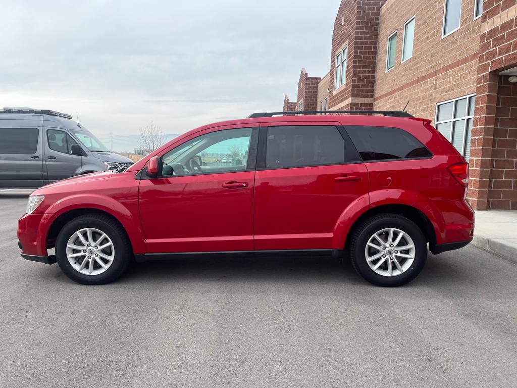 2018 Dodge Journey SXT Sport Utility 4D