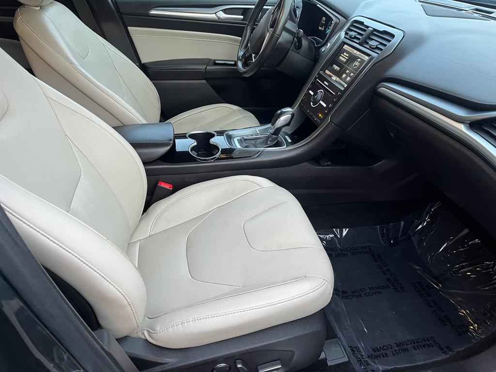 2016 Ford Fusion Titanium Sedan 4D