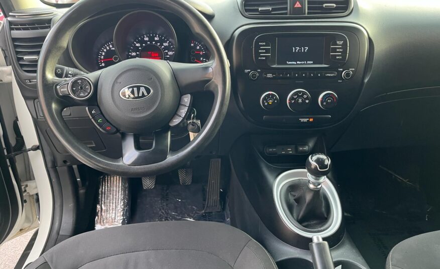 2017 Kia Soul Wagon 4D