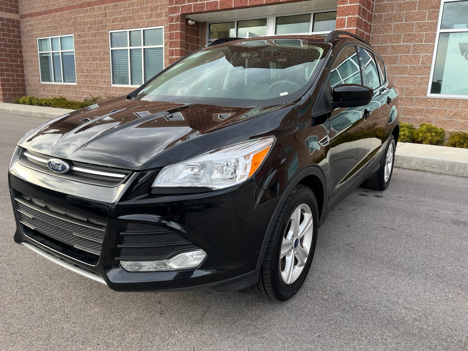 2016 Ford Escape SE Sport Utility 4D