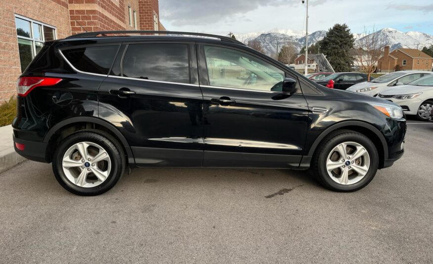 2016 Ford Escape SE Sport Utility 4D