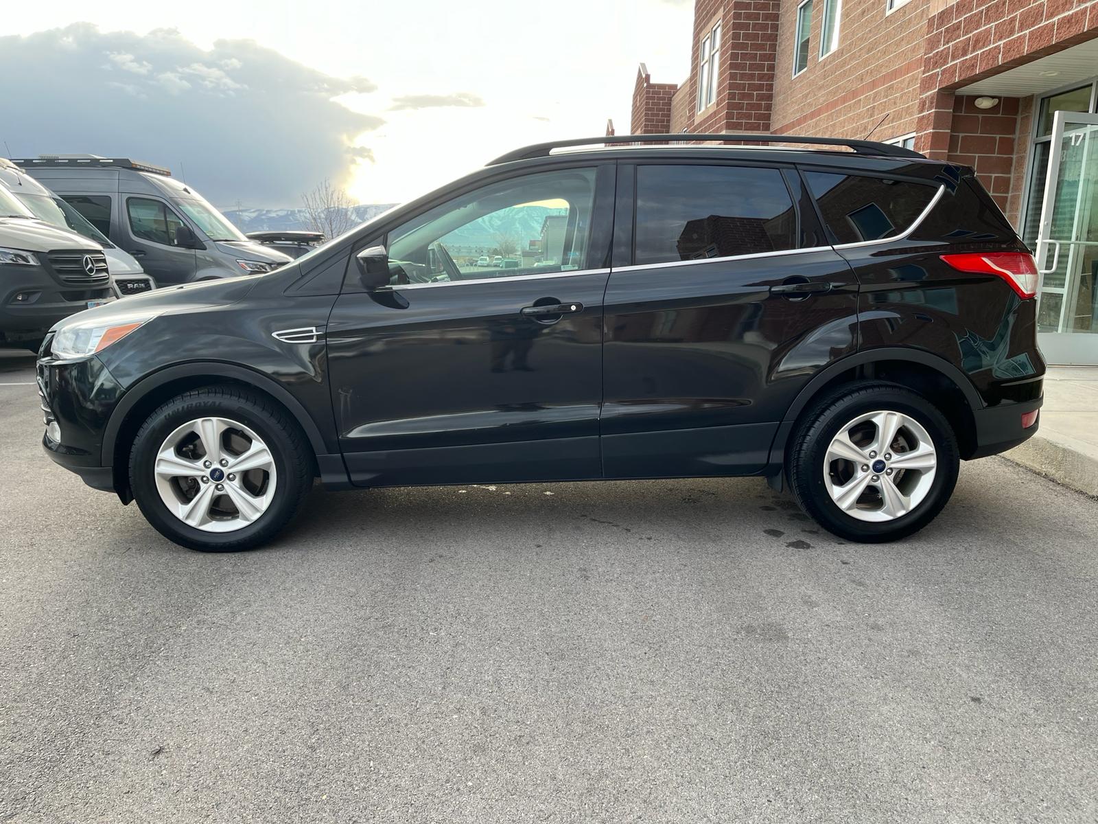 2016 Ford Escape SE Sport Utility 4D