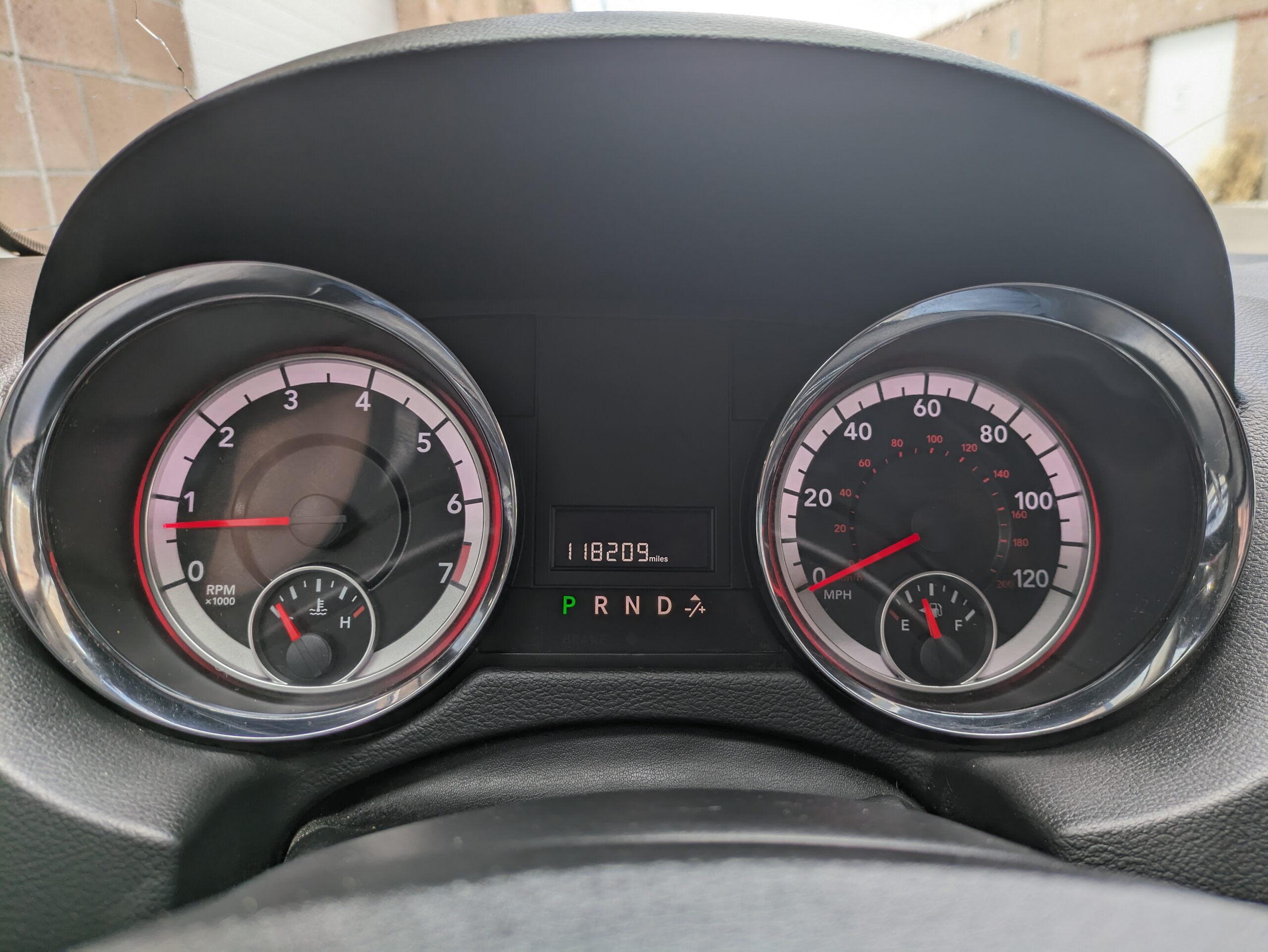 2015 Dodge Grand Caravan Passenger SE Plus Minivan 4D