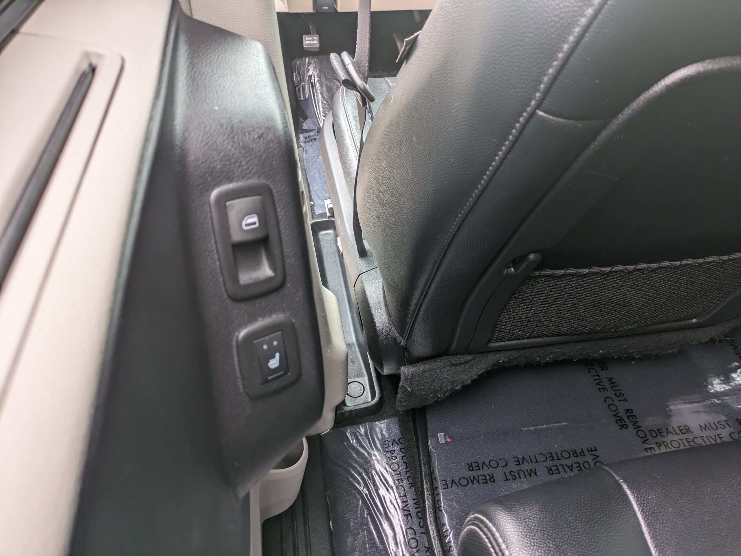 2016 Chrysler Town & Country Anniversary Edition Minivan 4D