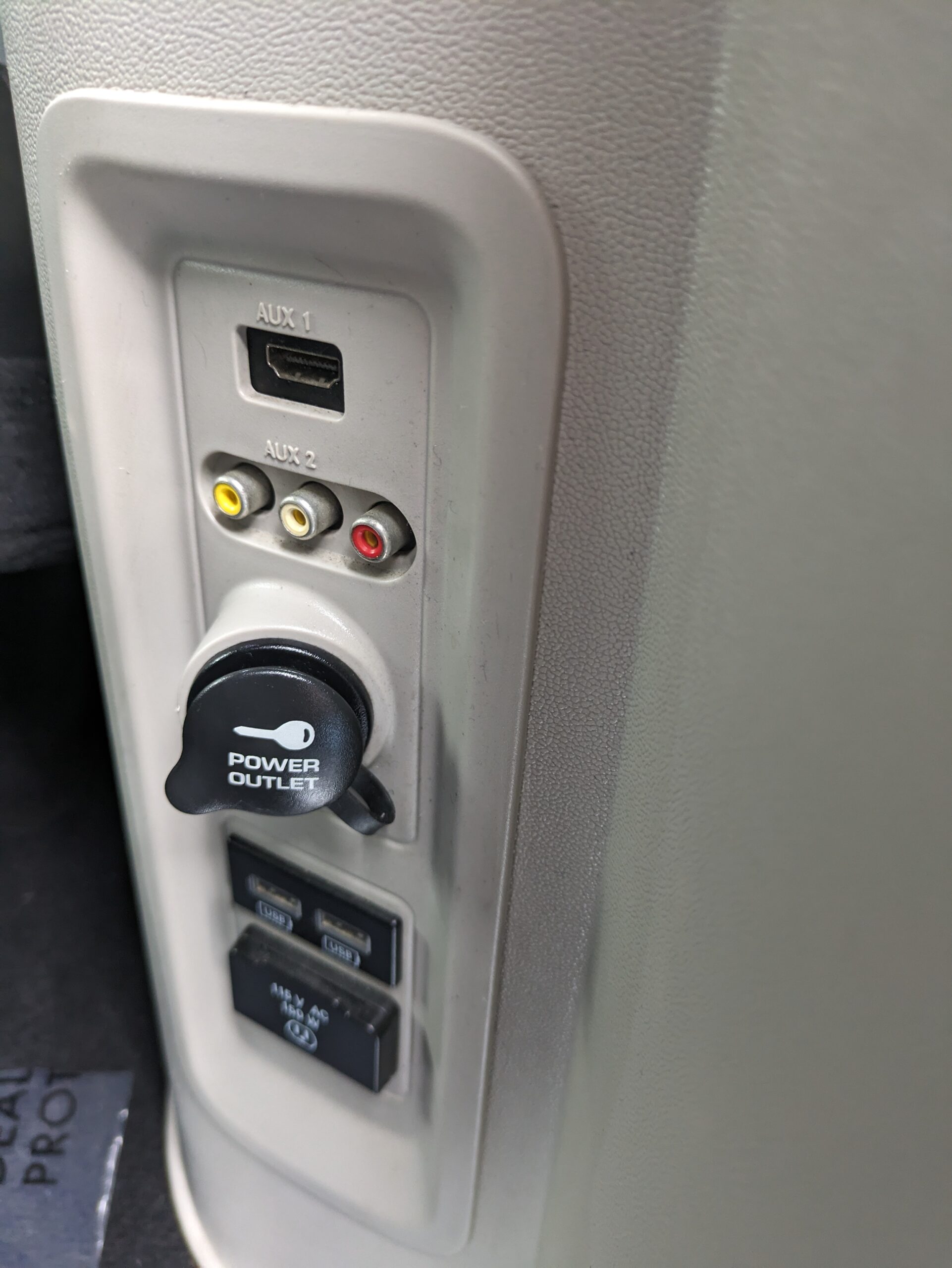 2016 Chrysler Town & Country Anniversary Edition Minivan 4D