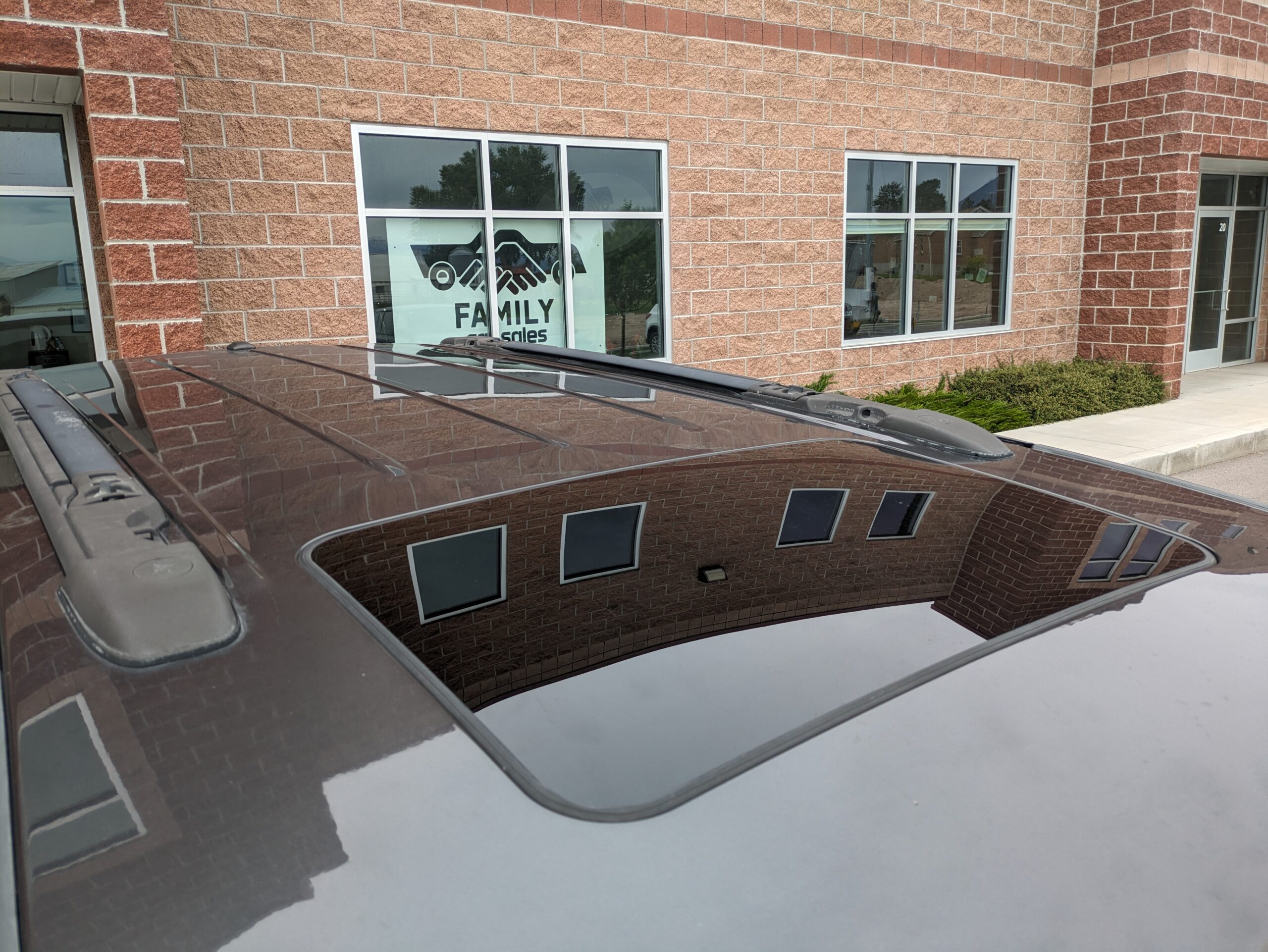 2016 Chrysler Town & Country Anniversary Edition Minivan 4D