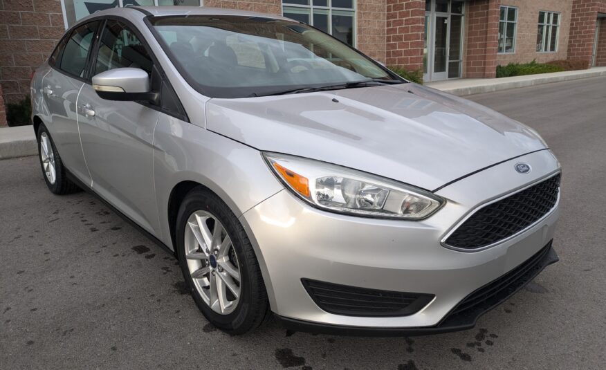 2016 Ford Focus SE Sedan 4D