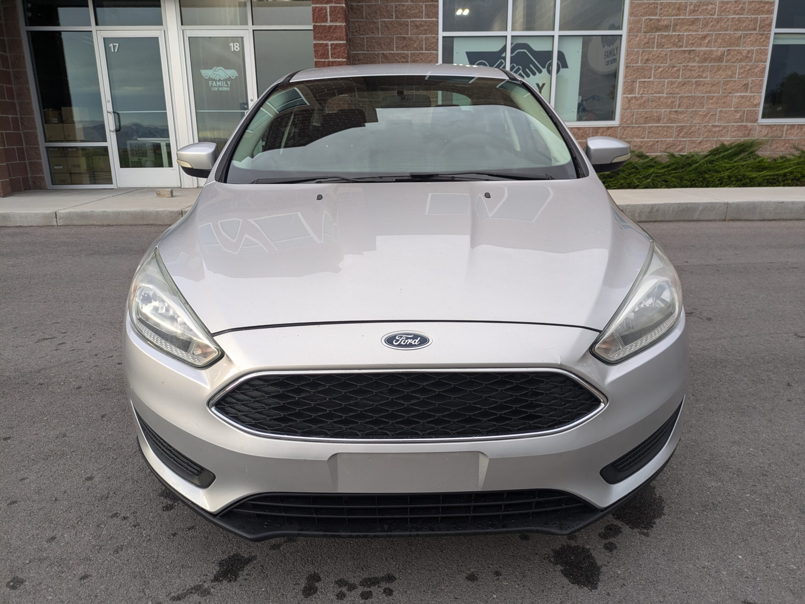 2016 Ford Focus SE Sedan 4D