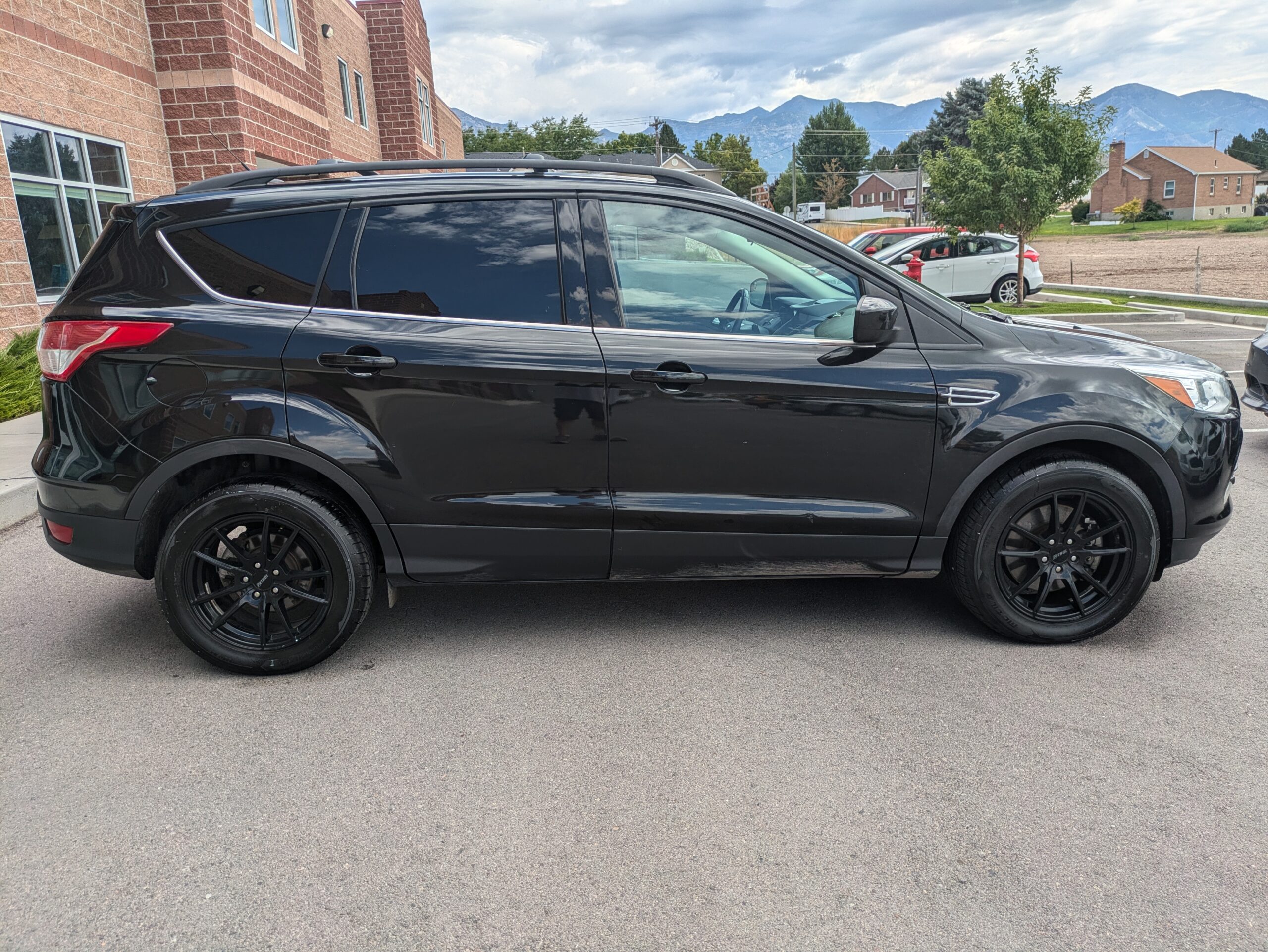 2014 Ford Escape SE Sport Utility 4D
