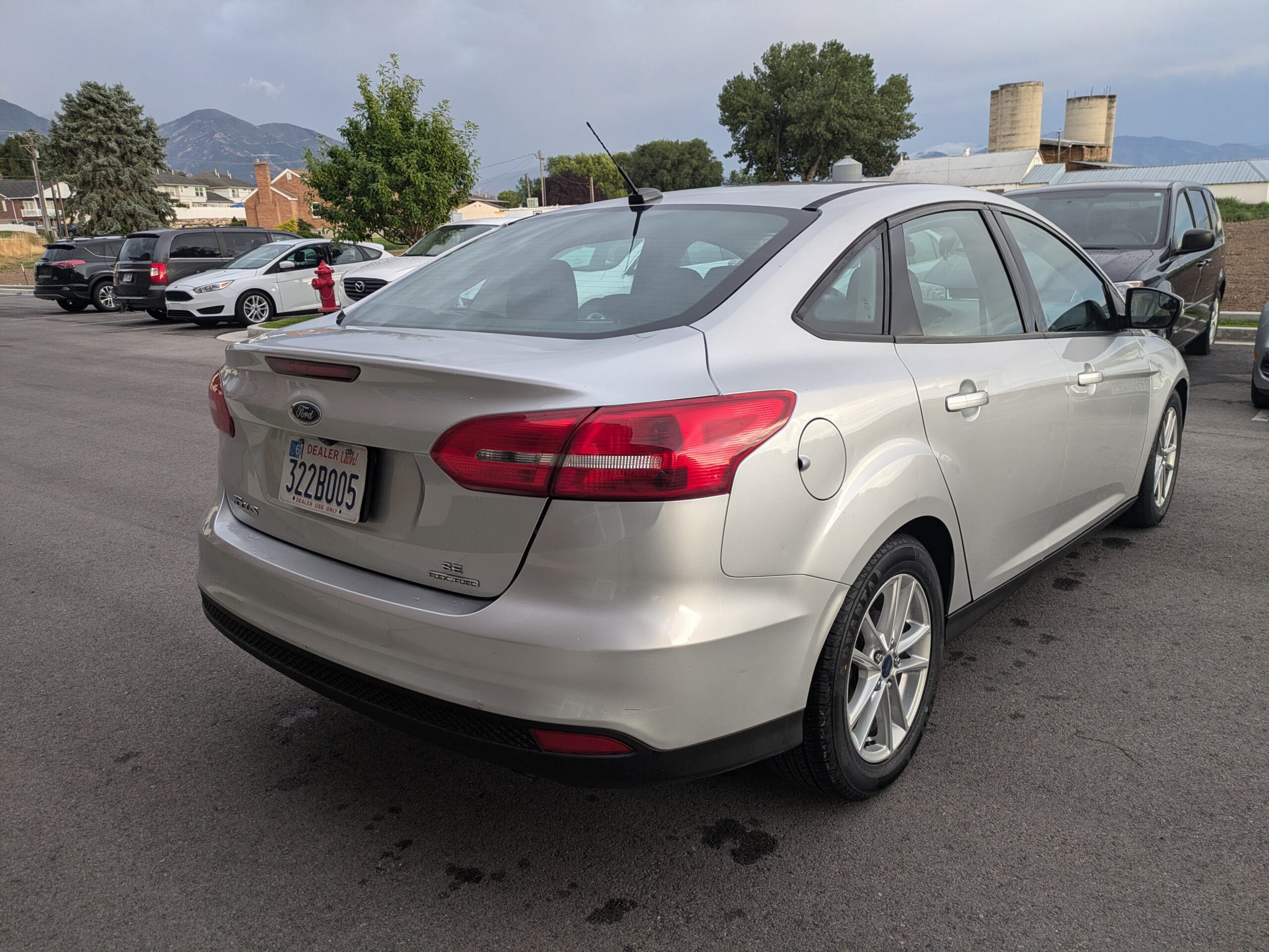 2016 Ford Focus SE Sedan 4D