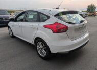 2016 Ford Focus SE Hatchback 4D