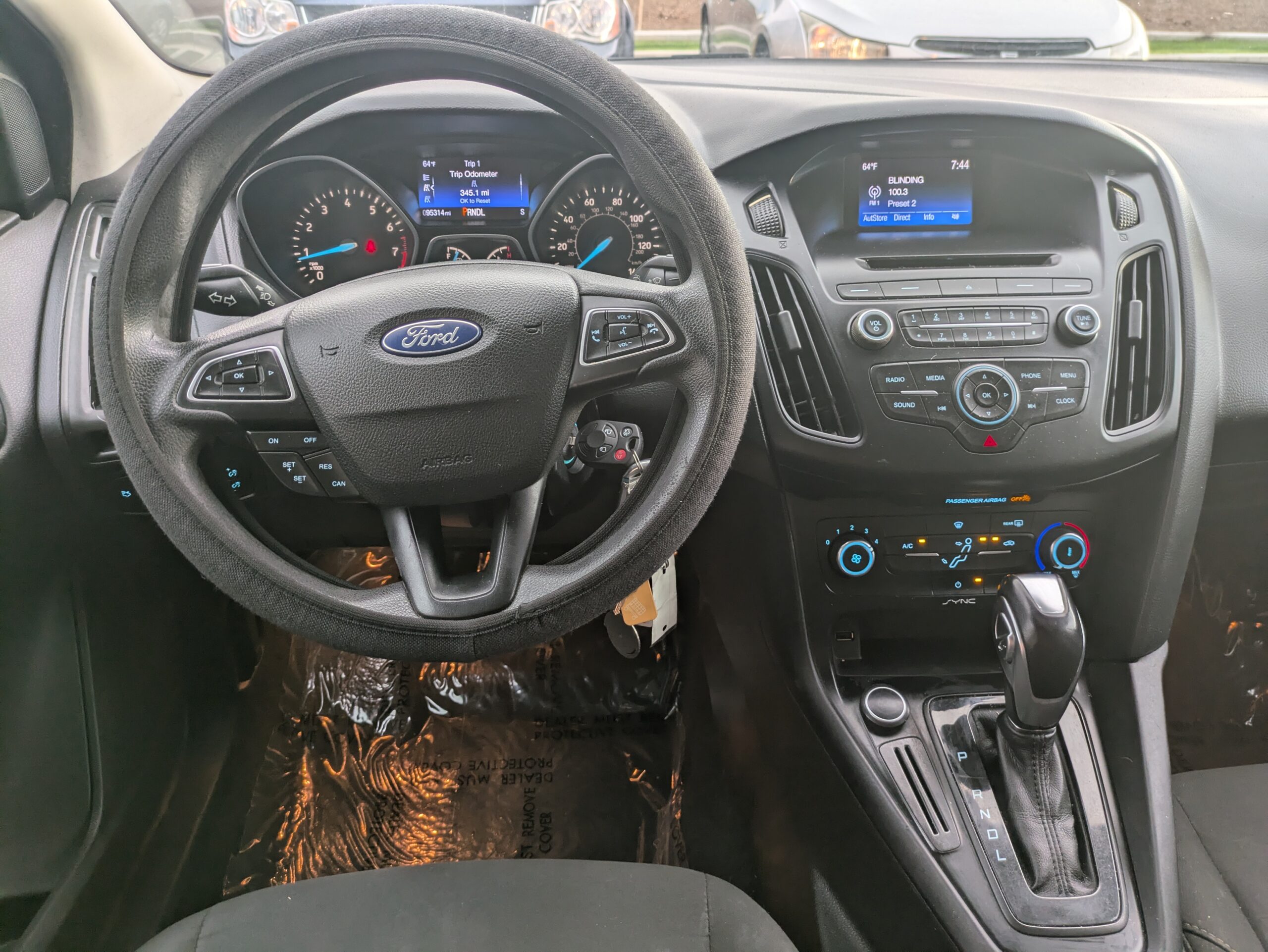 2016 Ford Focus SE Sedan 4D