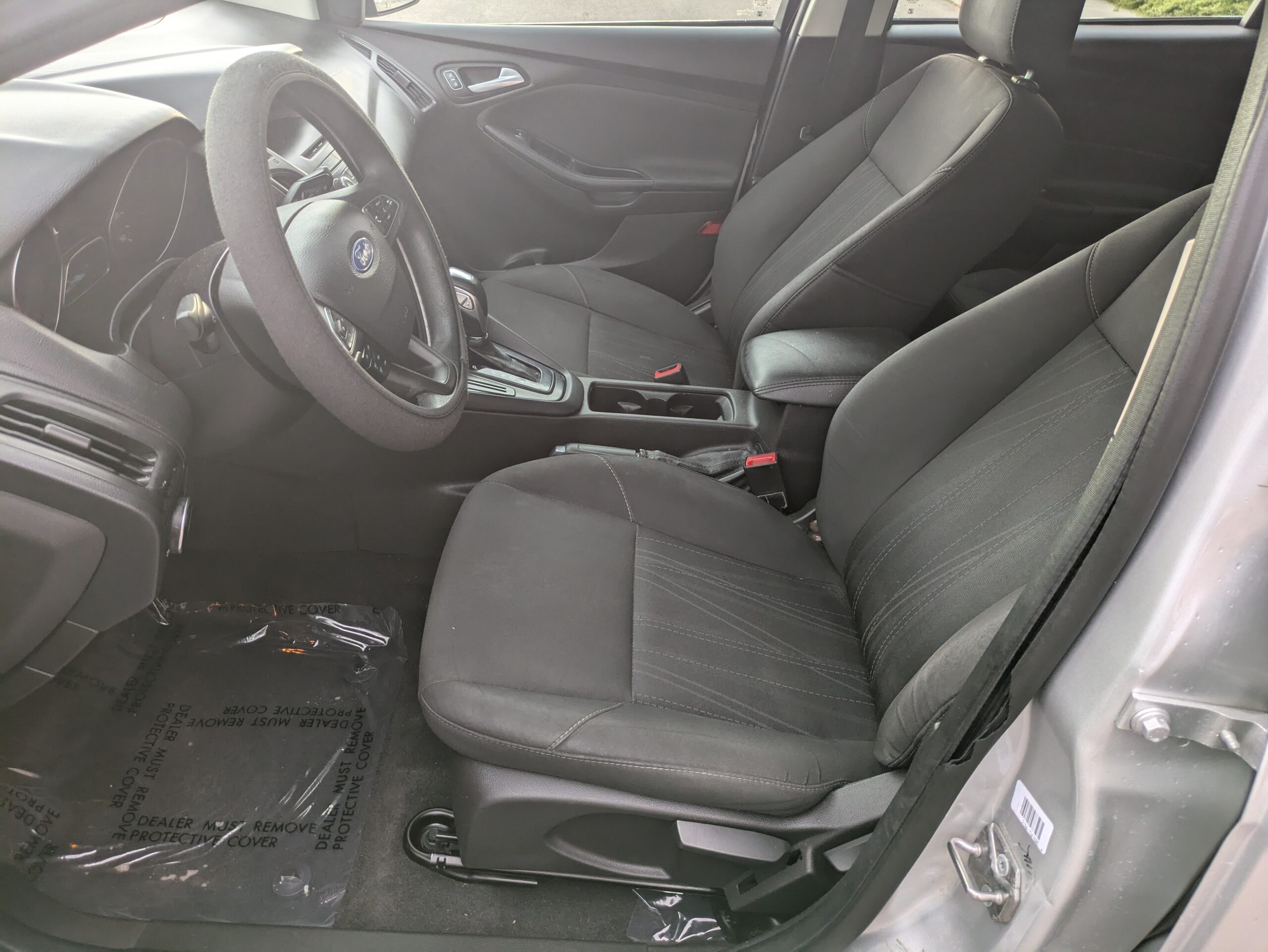 2016 Ford Focus SE Sedan 4D