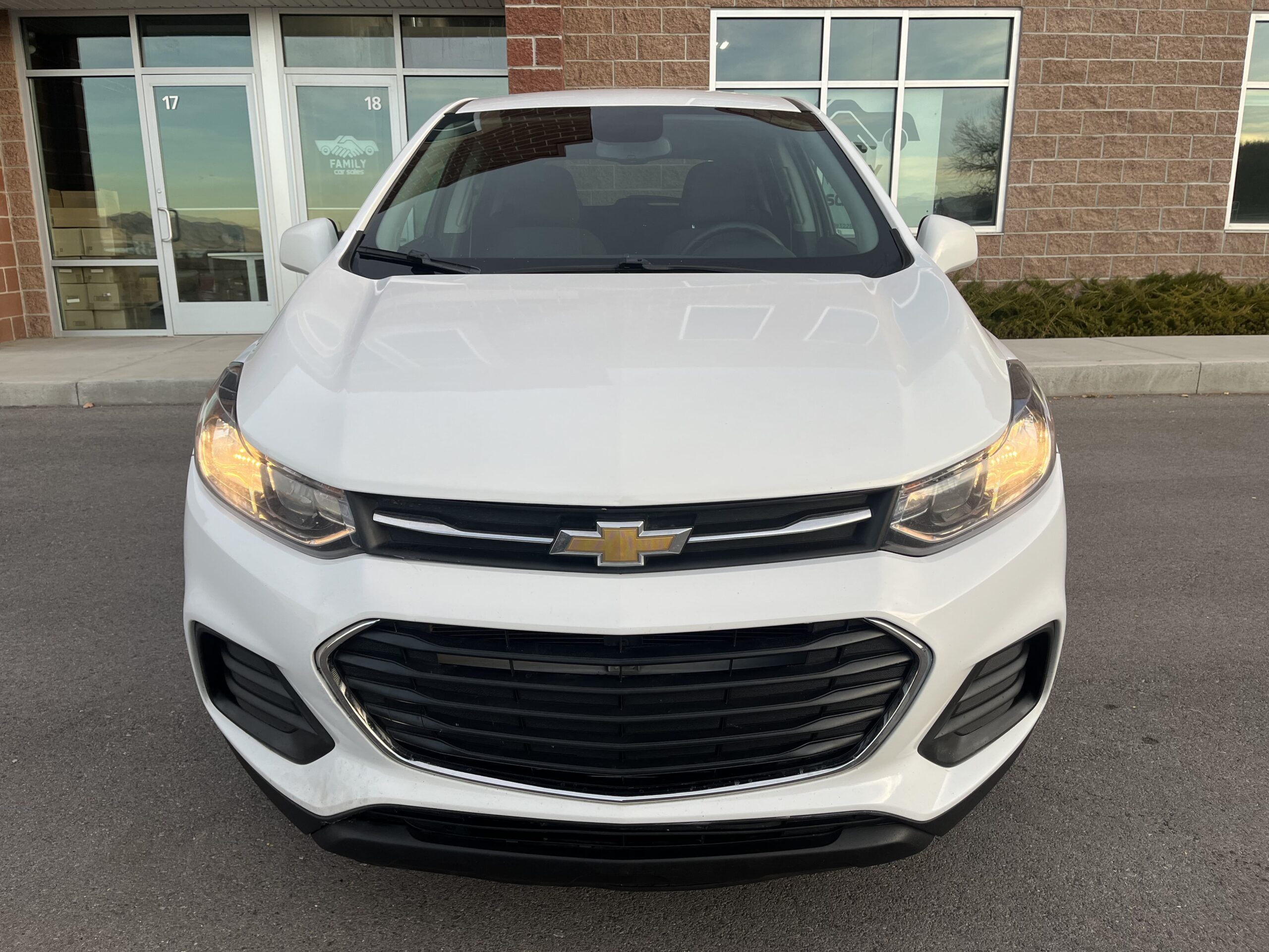 2020 Chevrolet Trax LS Sport Utility 4D