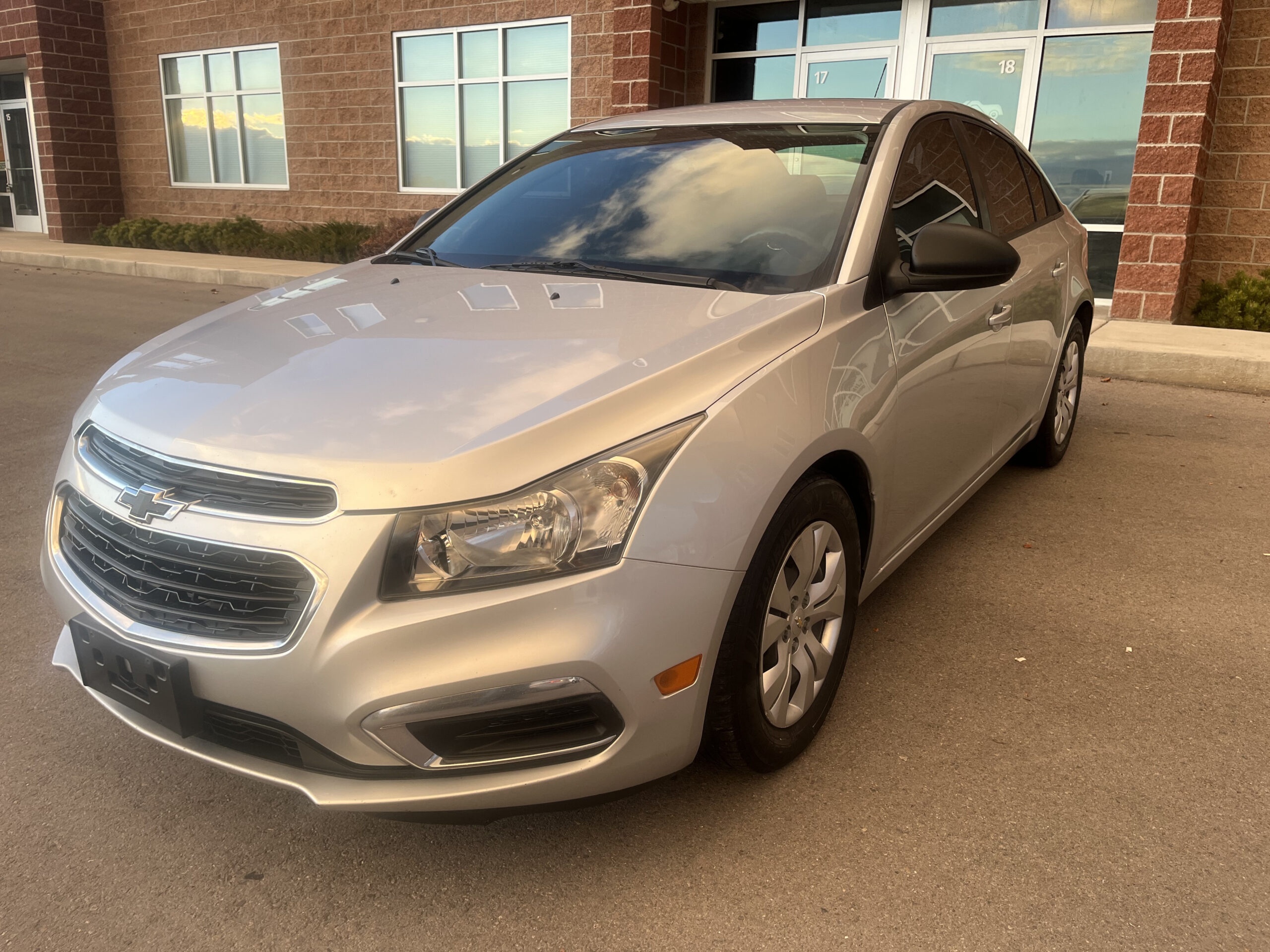 2016 Chevrolet Cruze Limited LS Sedan 4D