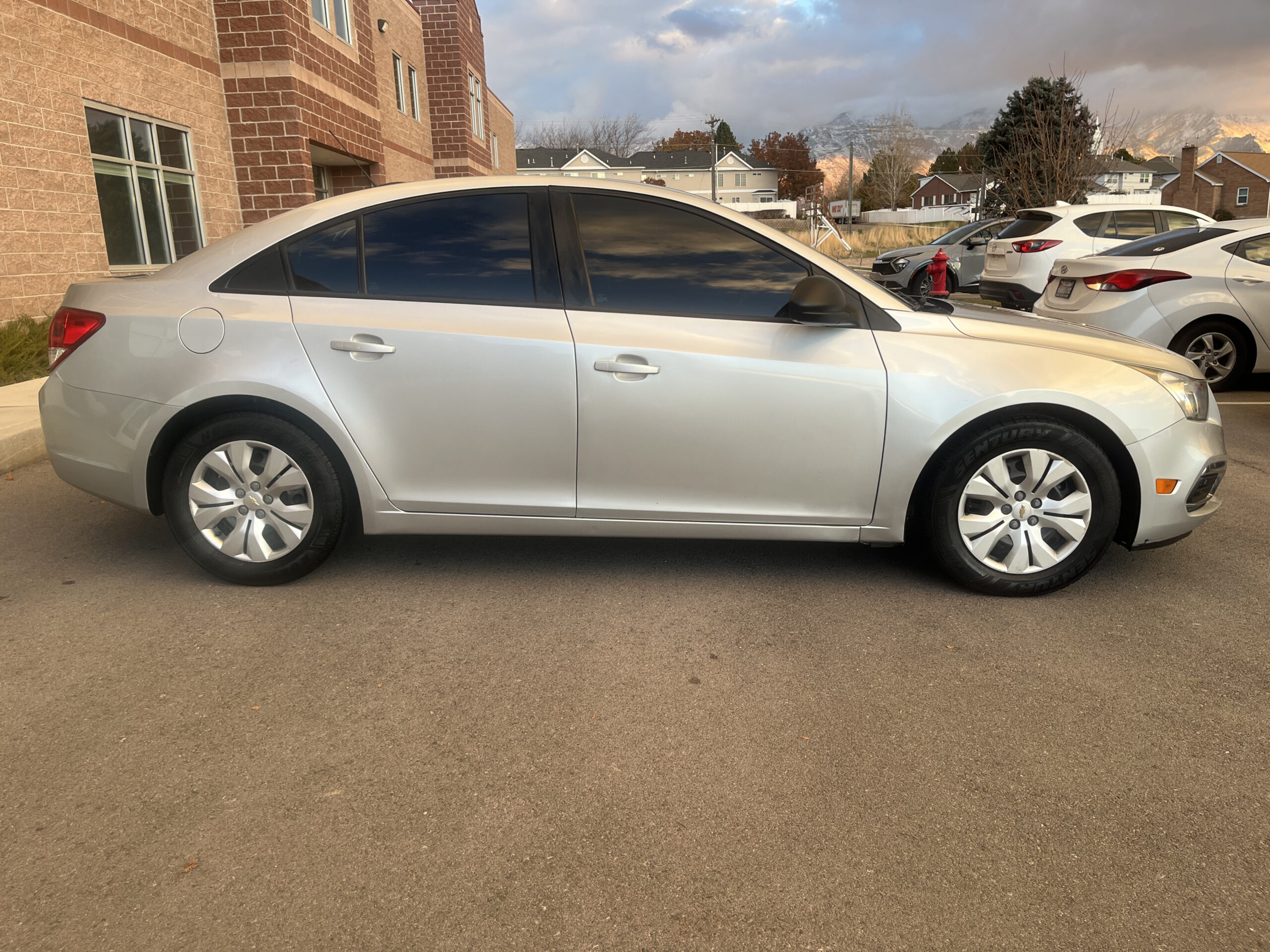 2016 Chevrolet Cruze Limited LS Sedan 4D