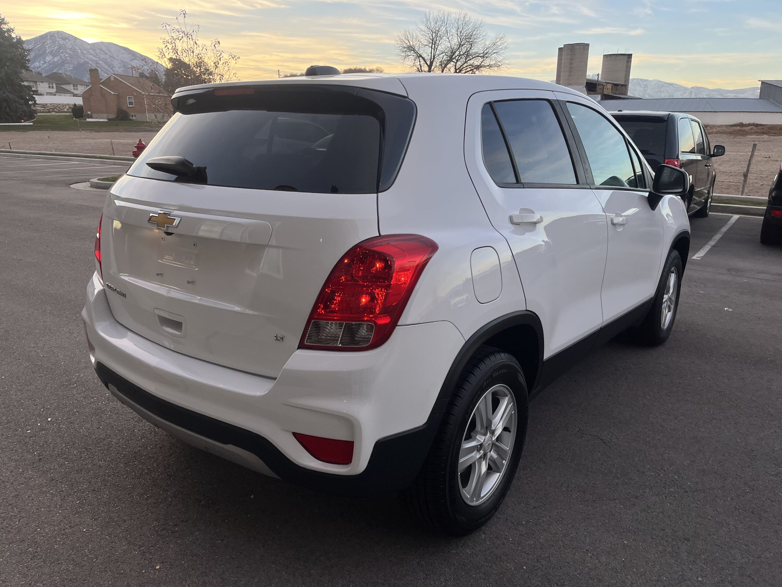 2020 Chevrolet Trax LS Sport Utility 4D