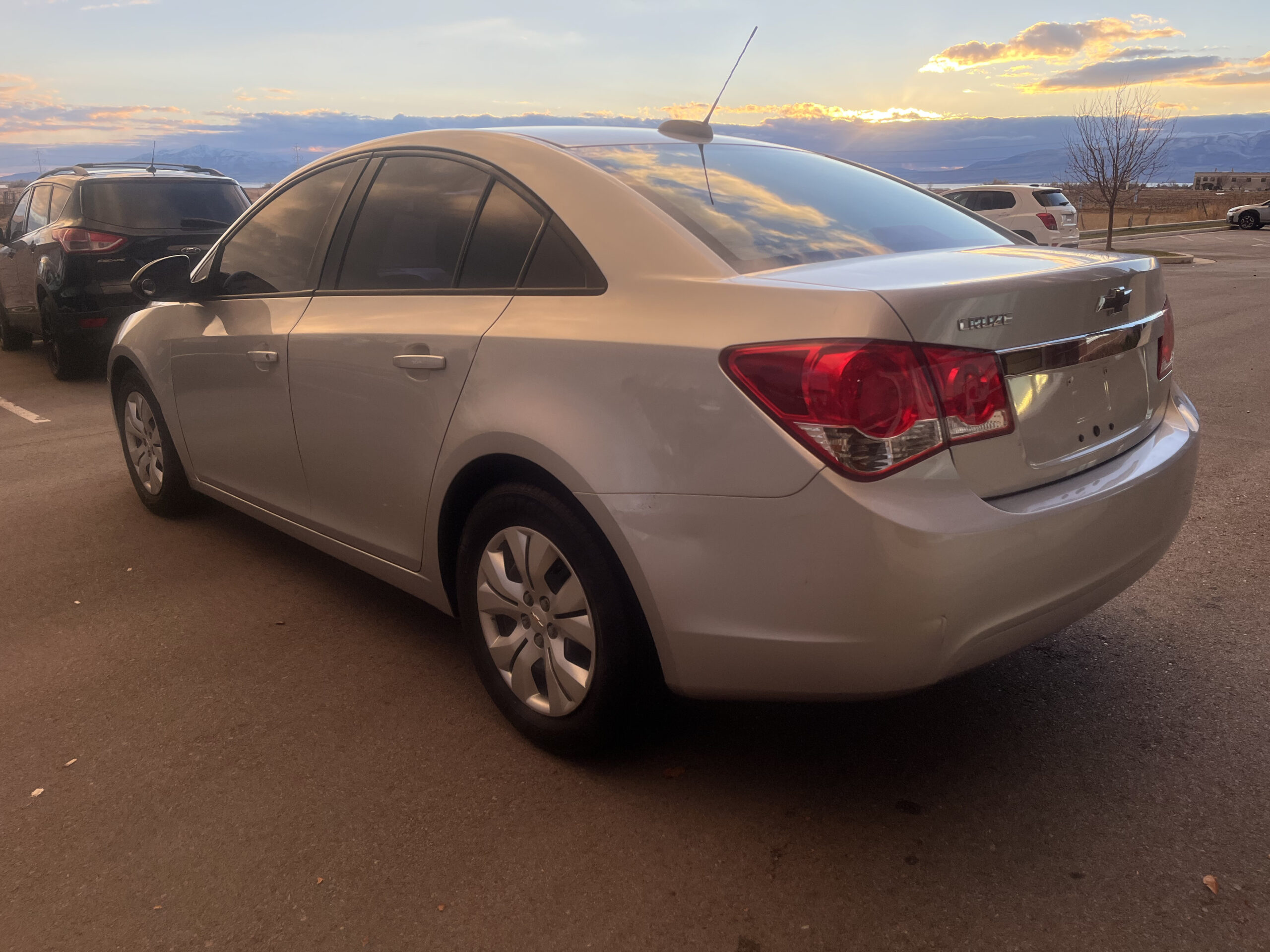2016 Chevrolet Cruze Limited LS Sedan 4D