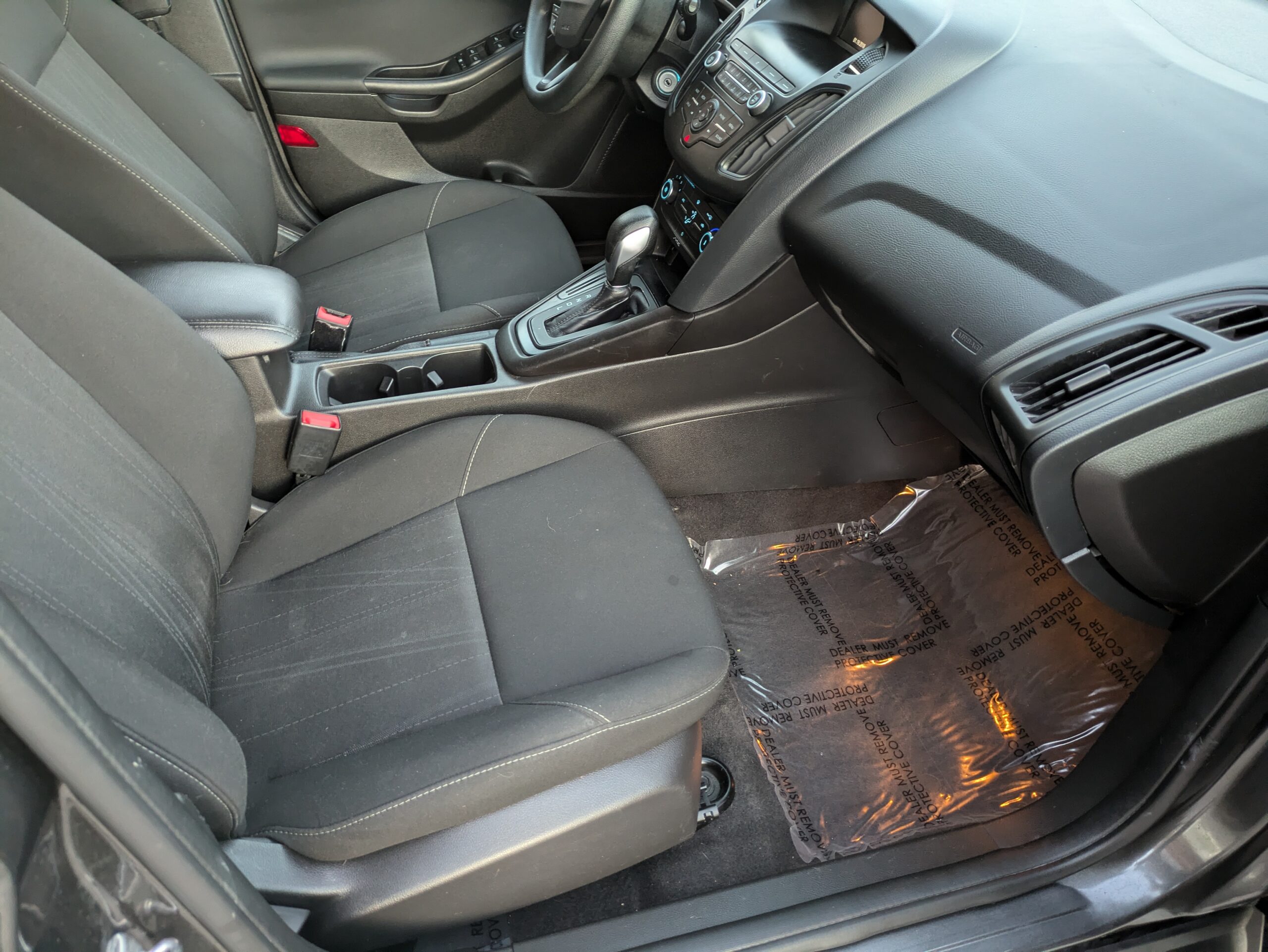 2018 Ford Focus SE Hatchback 4D