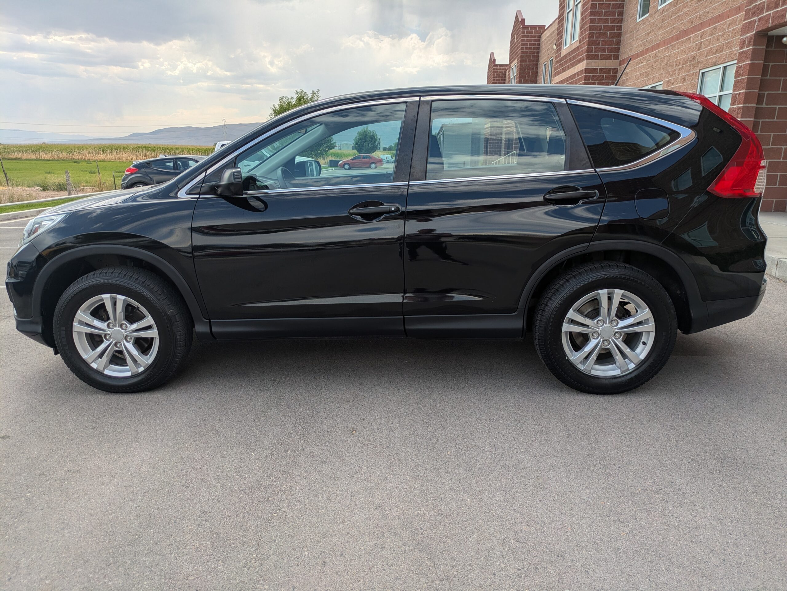 2016 Honda CR-V LX Sport Utility 4D