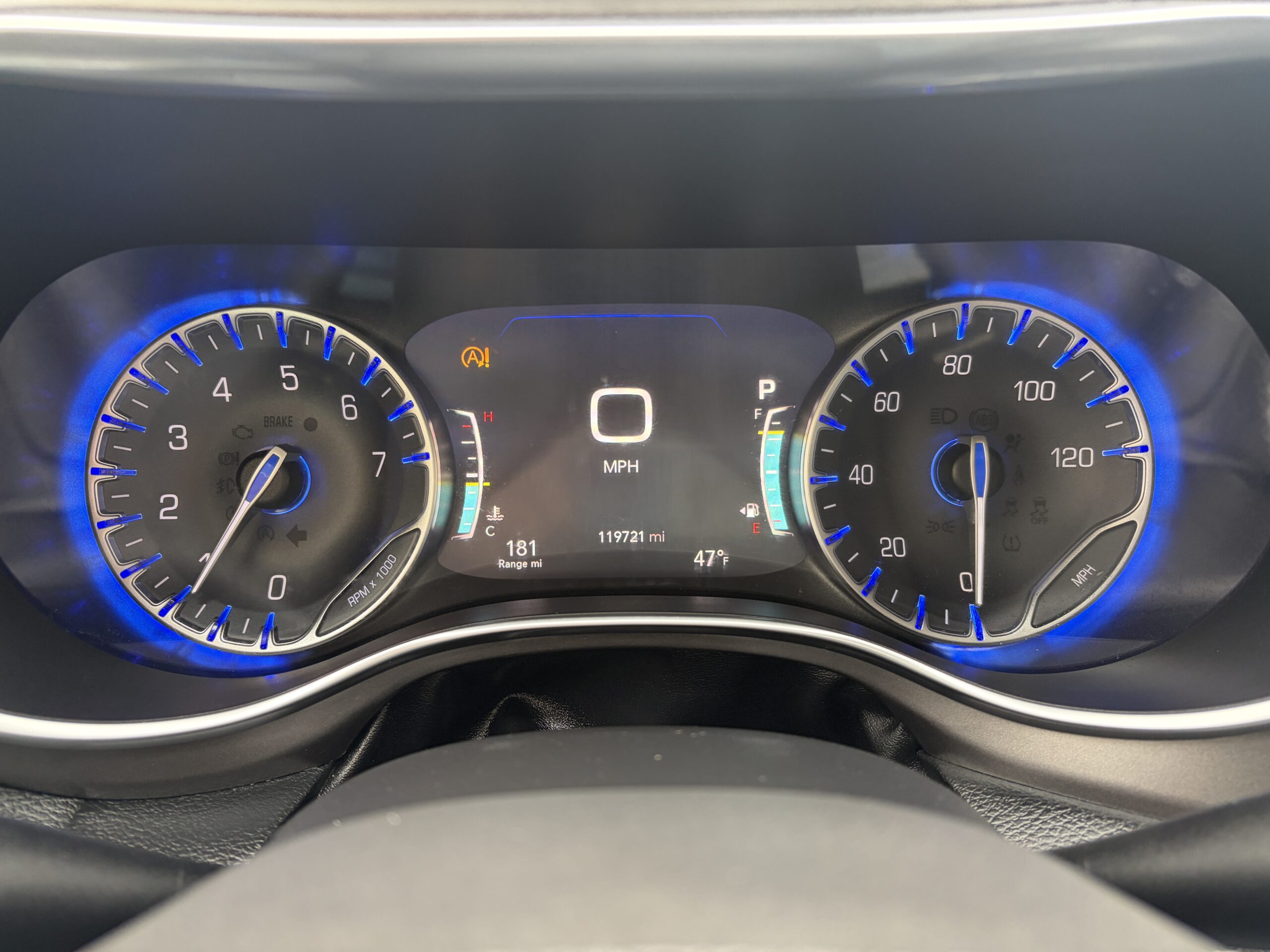 2018 Chrysler Pacifica Limited Minivan 4D