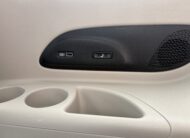 2018 Chrysler Pacifica Limited Minivan 4D