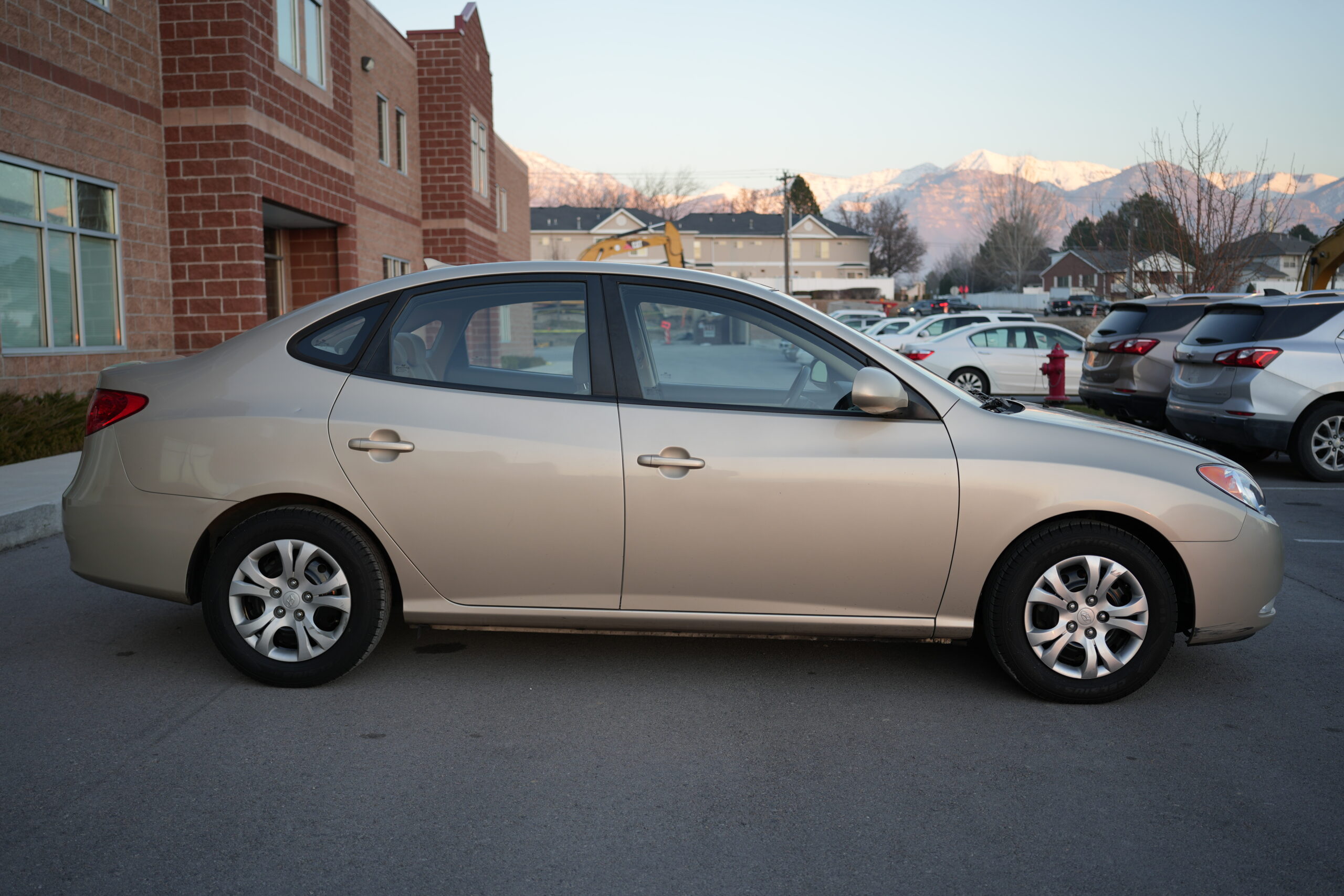 2010 Hyundai Elantra GLS Sedan 4D