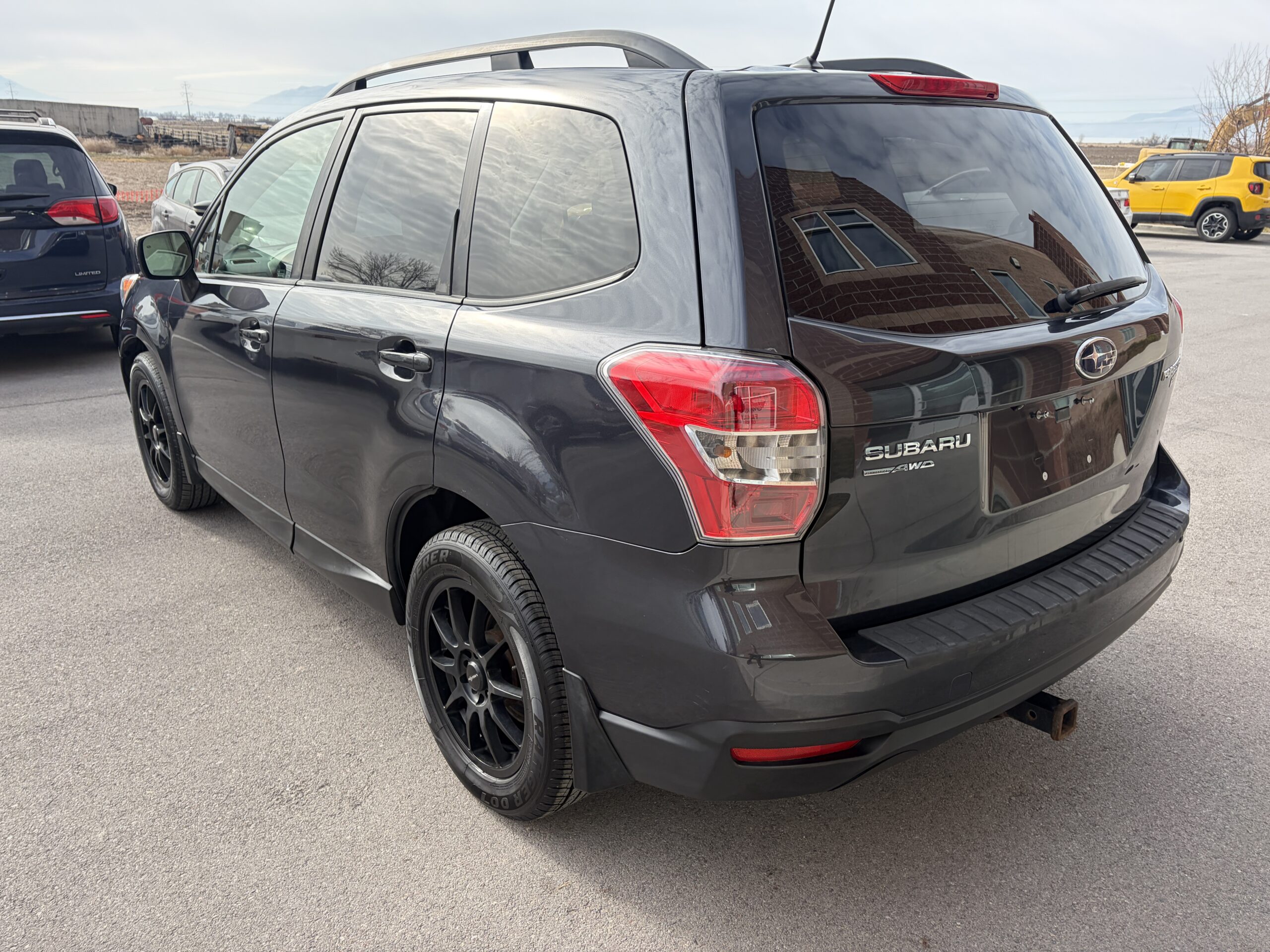 2014 Subaru Forester 2.5i Premium Sport Utility 4D