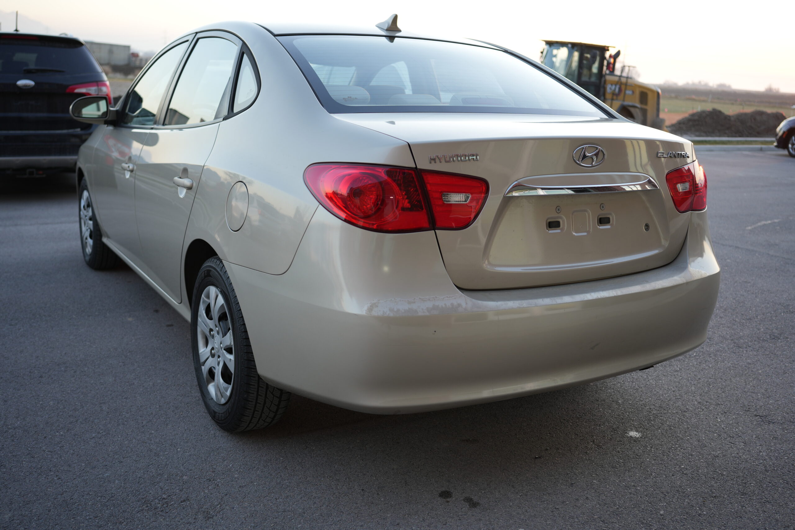 2010 Hyundai Elantra GLS Sedan 4D