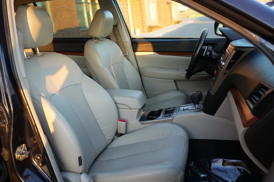 2013 Subaru Outback 2.5i Limited Wagon 4D