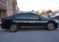 2019 Volkswagen Jetta 1.4T SE Sedan 4D