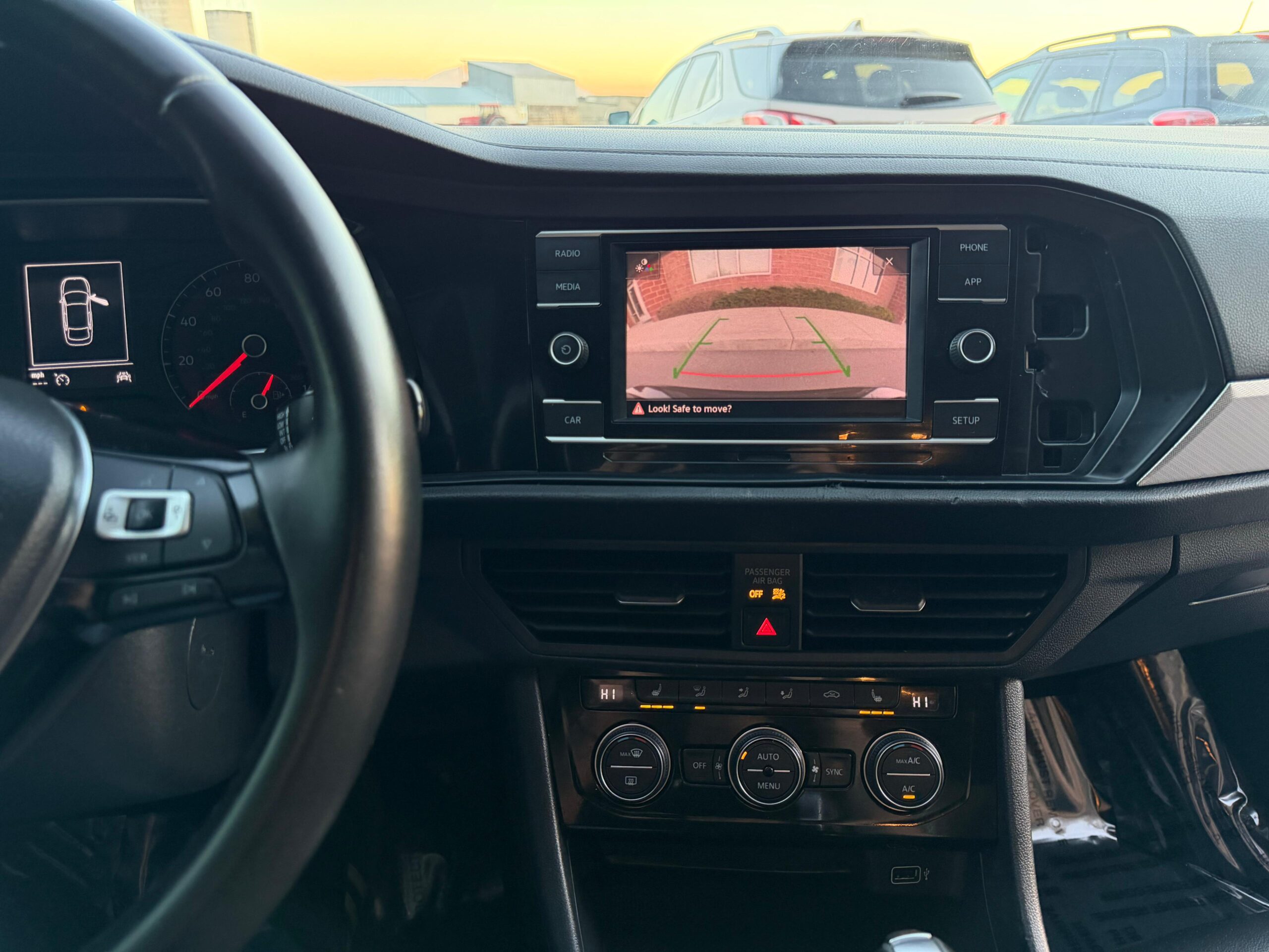 2019 Volkswagen Jetta 1.4T SE Sedan 4D