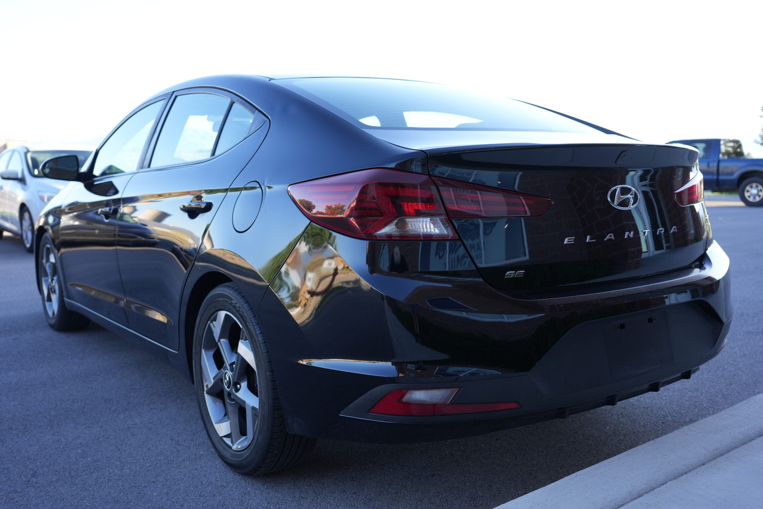 2019 Hyundai Elantra SE Sedan 4D