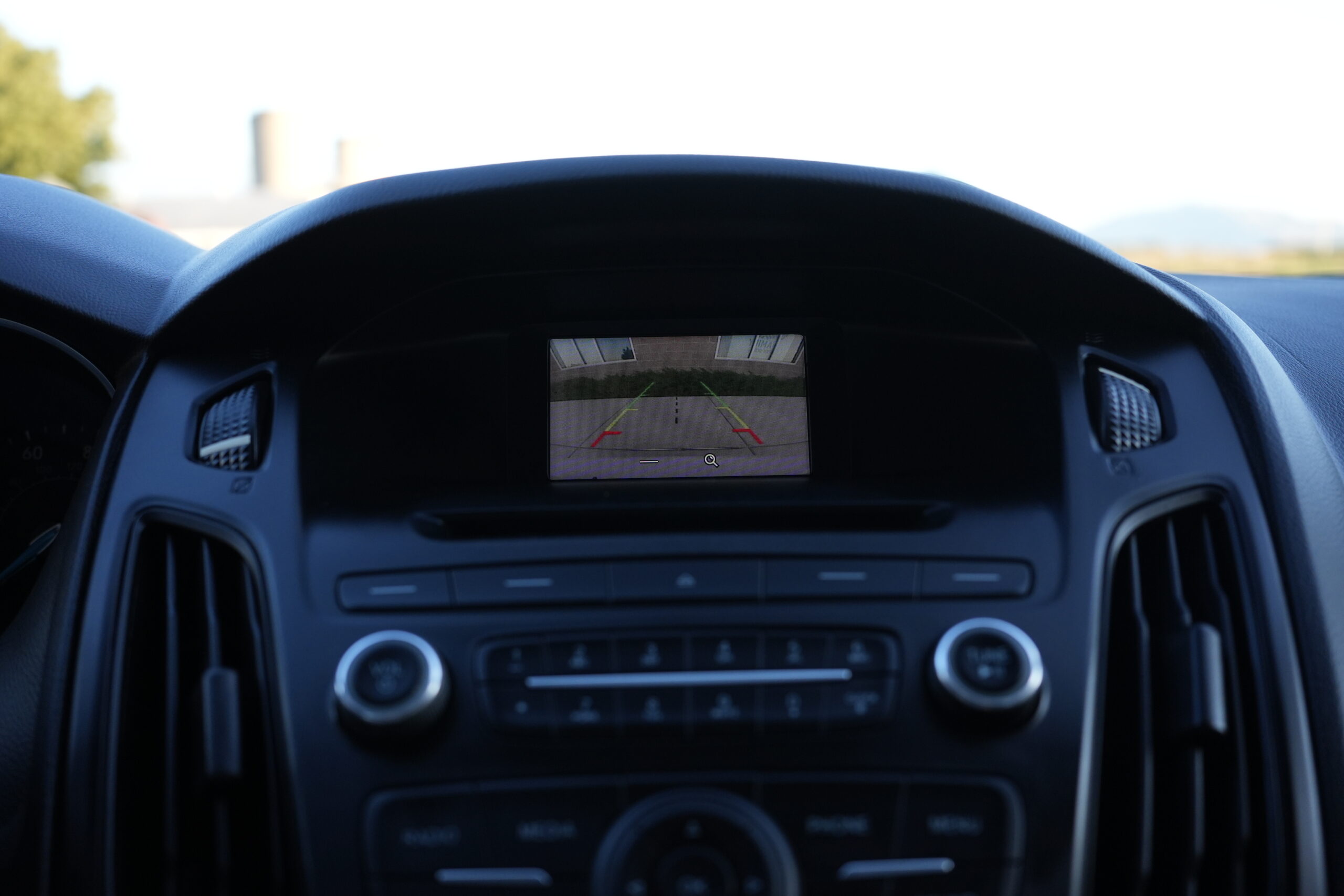 2017 Ford Focus SE Sedan 4D