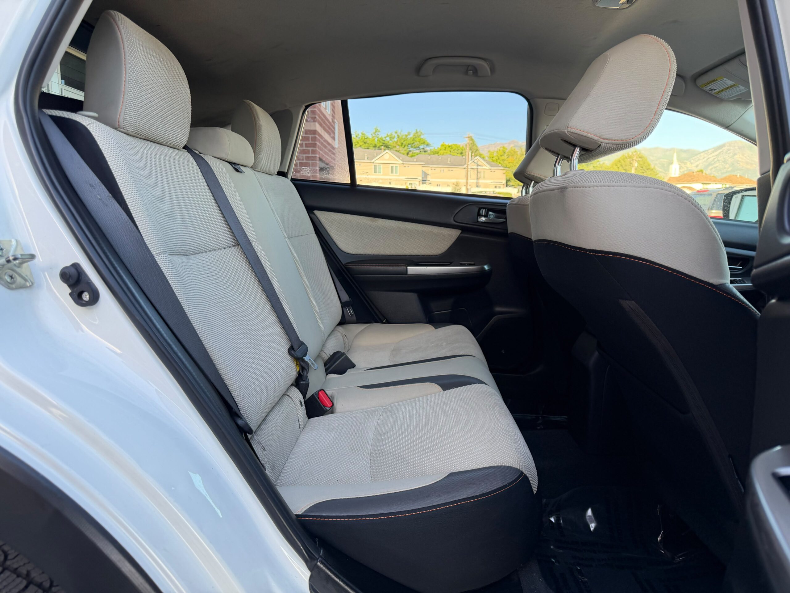 2017 Subaru Crosstrek 2.0i Premium Sport Utility 4D