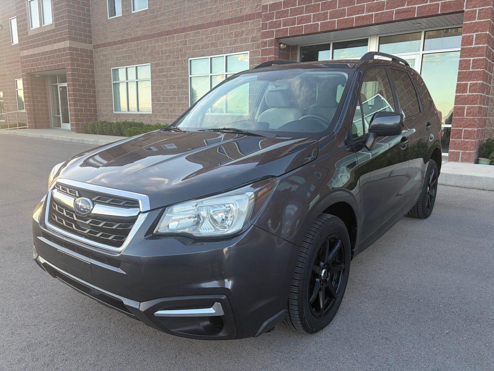 2017 Subaru Forester 2.5i Premium Sport Utility 4D