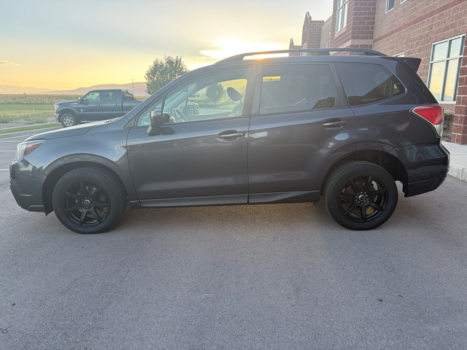 2017 Subaru Forester 2.5i Premium Sport Utility 4D
