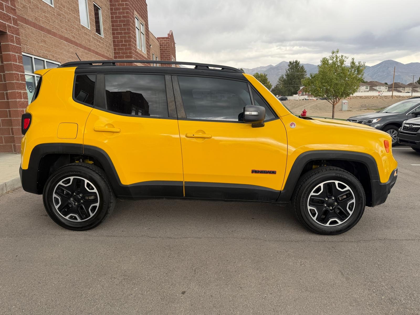 2016 Jeep Renegade Trailhawk Sport Utility 4D