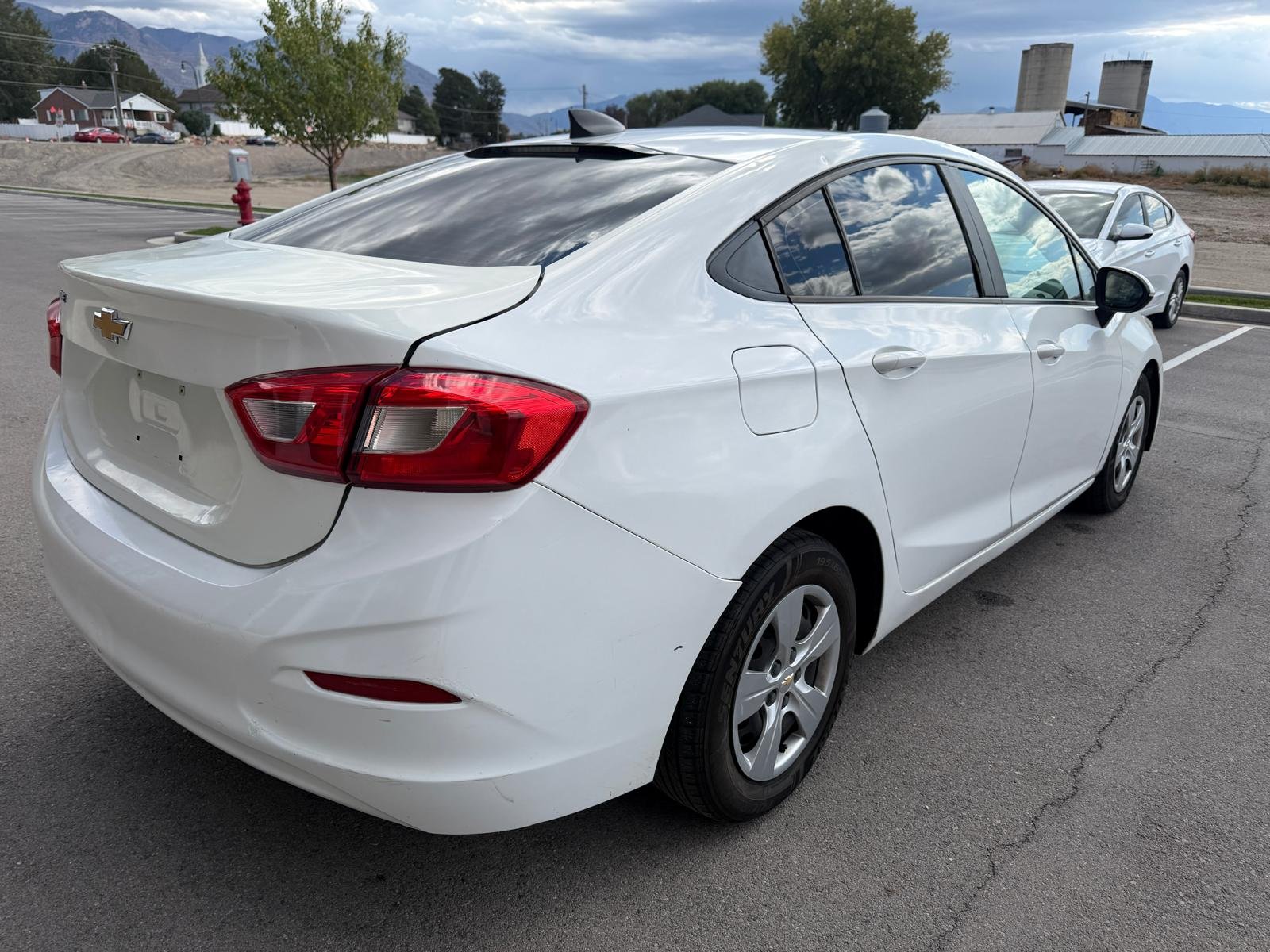 2018 Chevrolet Cruze LS Sedan 4D