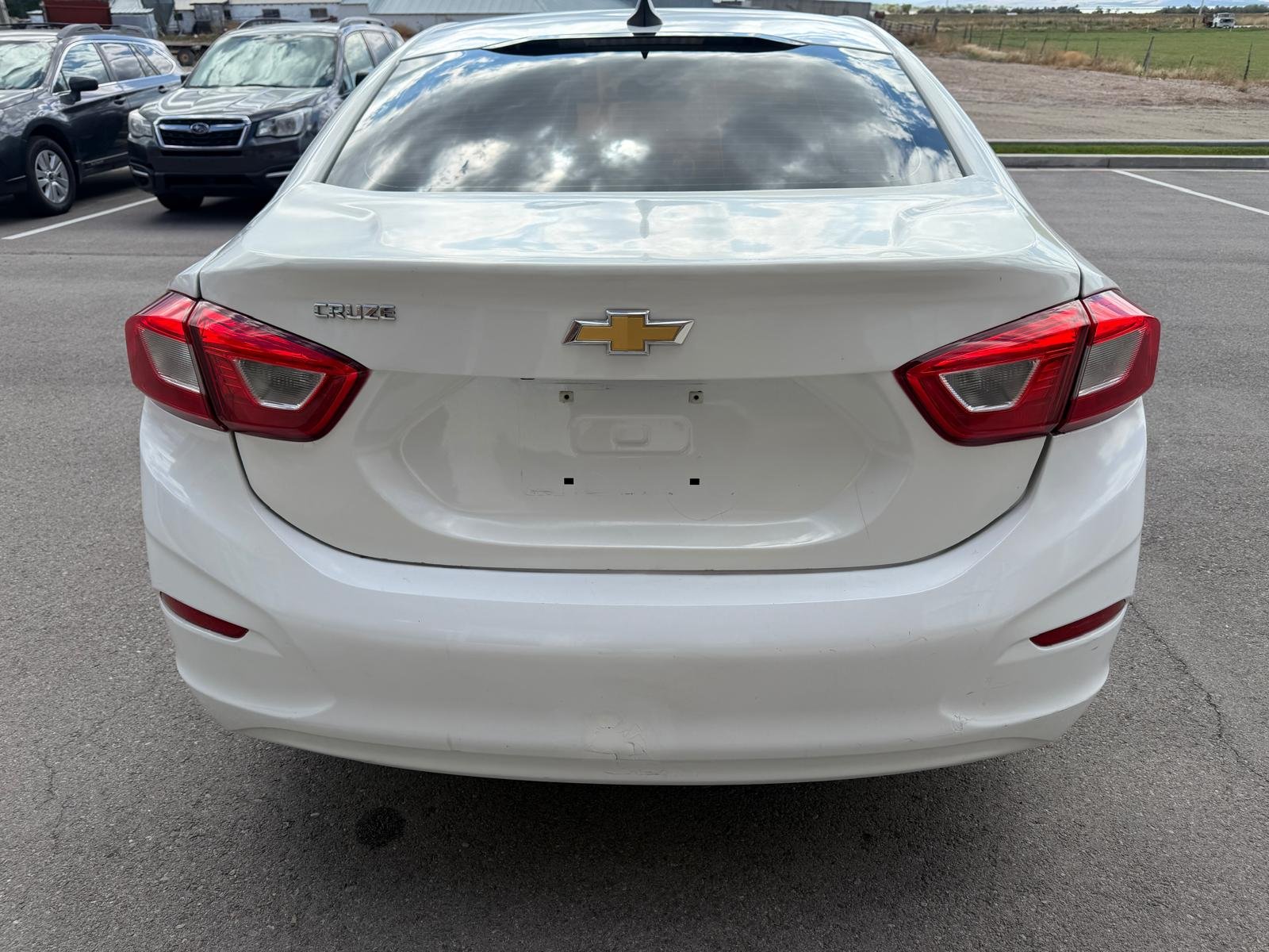 2018 Chevrolet Cruze LS Sedan 4D