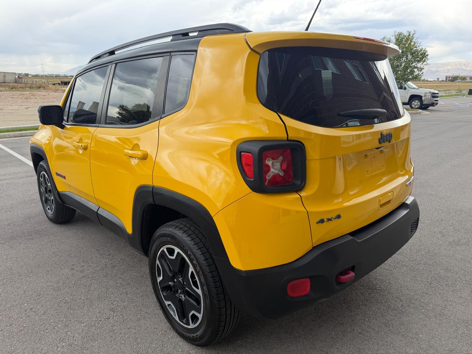 2016 Jeep Renegade Trailhawk Sport Utility 4D