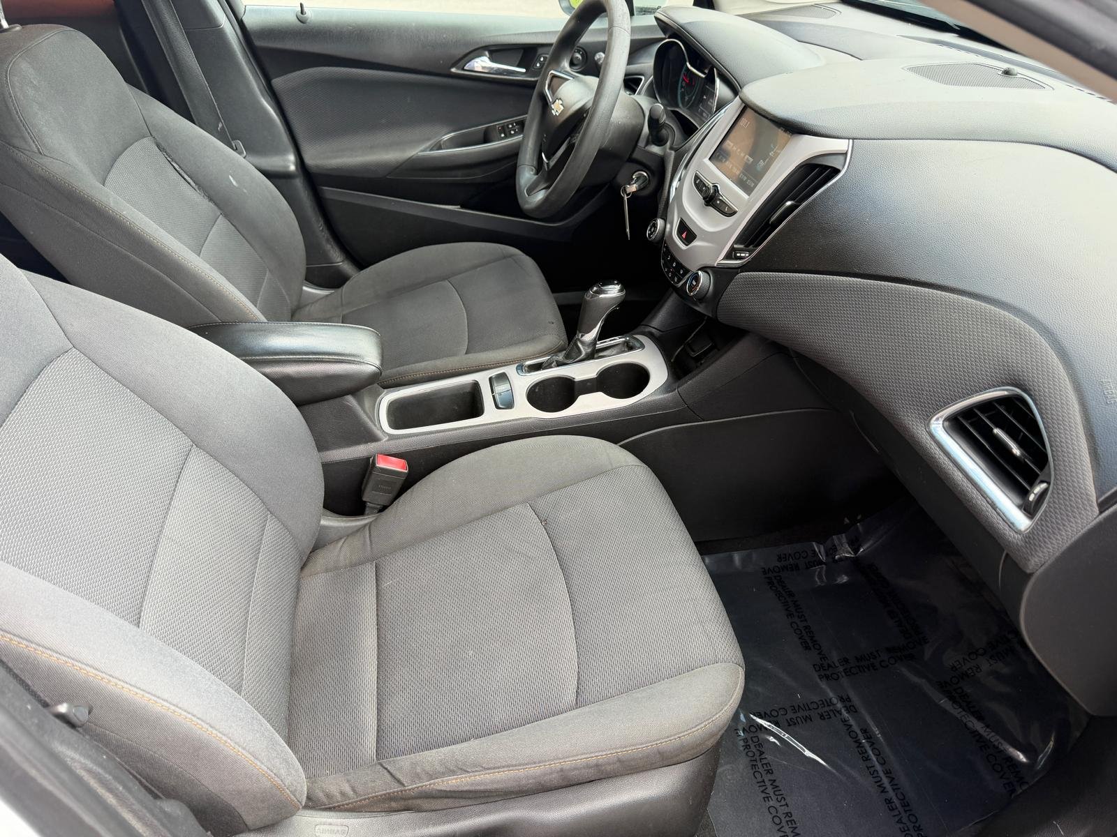 2018 Chevrolet Cruze LS Sedan 4D